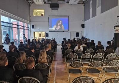 American Idol superstar Casey McQuillen visits the Phoenix Centre American Idol superstar Casey McQuillen visits the Phoenix Centre